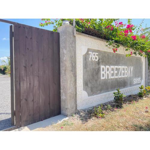 Charming Coastal Apartment