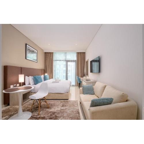 Charming Studio in Seven Palm with Balcony Rooftop Floor