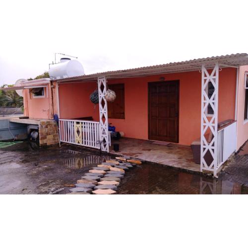 Charming studio with sea-view terrace in Souillac - 22 m².