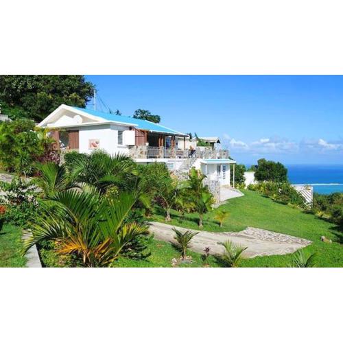 Charming Villas in Rodrigue