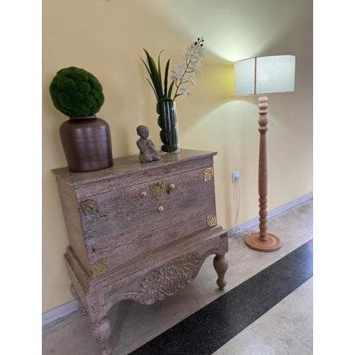 Cheerful One Bedroom Apartment