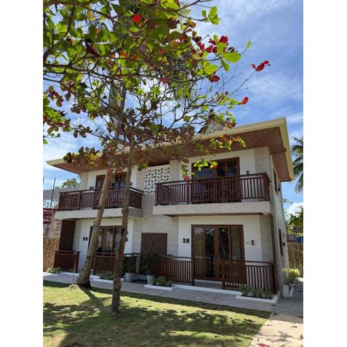 Chellie Rose Resort Hotel