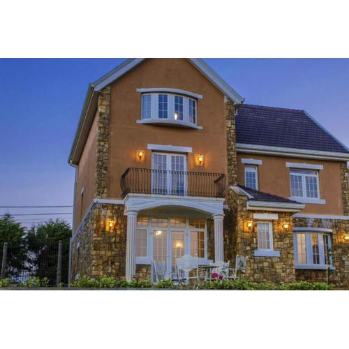 Cheltenham Cottage - Little England Cottages