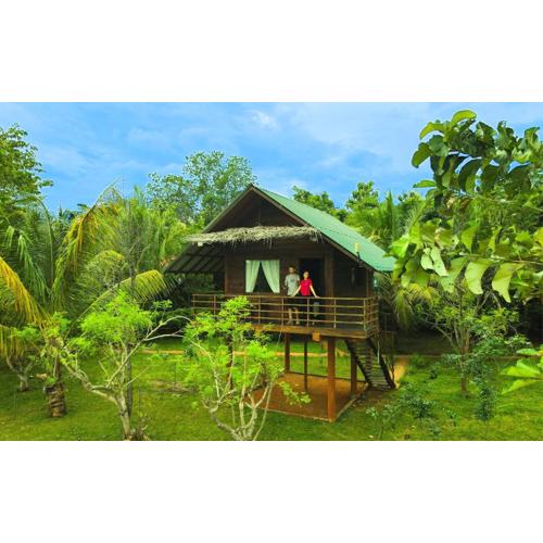 Chena Huts Eco Resort