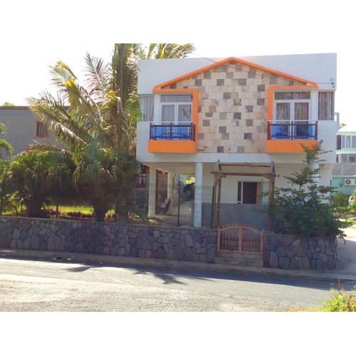 Chez Clenya Guesthouse