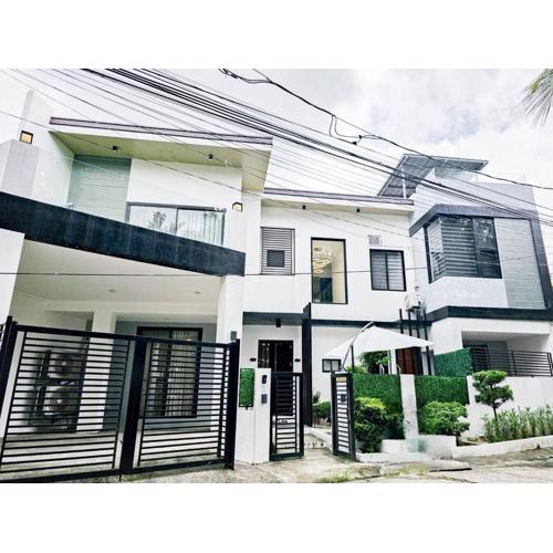 Chez les Duques, BF Homes, Paranaque