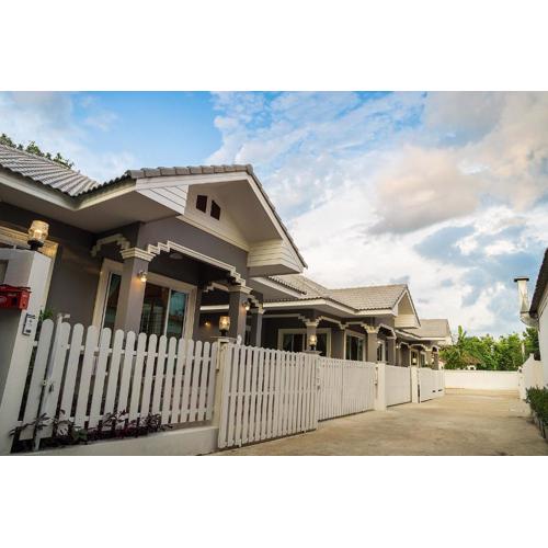 Chiang Mai Bann Income Homestay