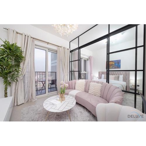 Chic 1BR Apartment at Collective 2 Tower A Dubai Hills by Deluxe Holiday Homes