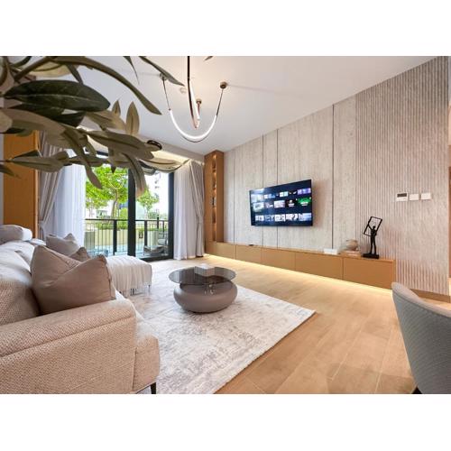 Chic 1BR on La Mer Upgraded & Elegant