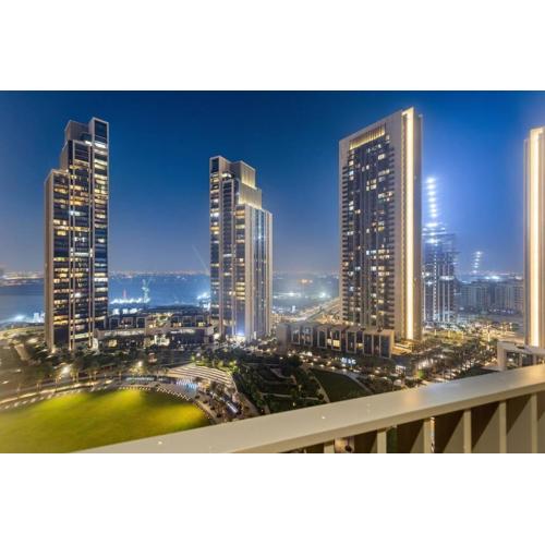 Chic 2BR Stay at Creek Horizon with Pool, Gym and Prime Dubai Location