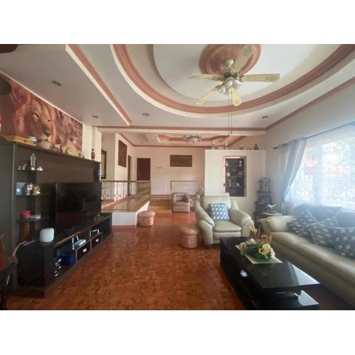 Chic and Spacious Home