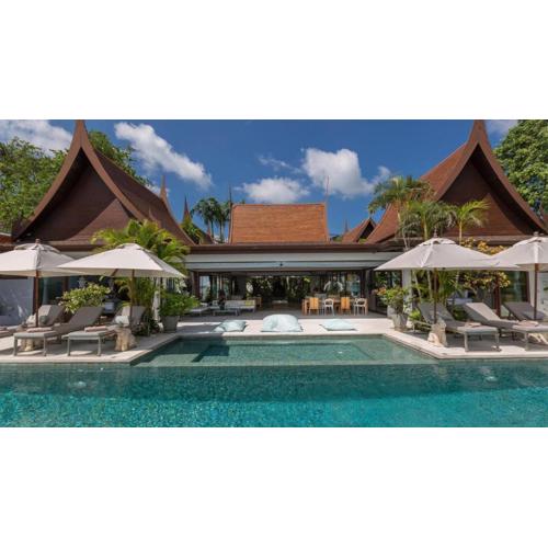 Chic Baan Capo - Luxury Four Bedroom Beachfront Villa