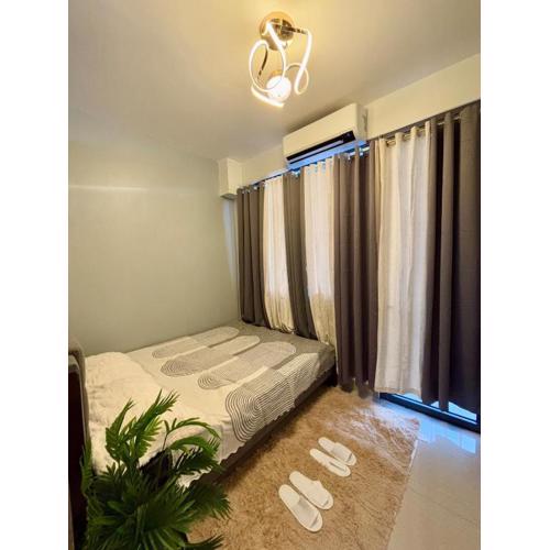 Chic City Escape by the Bay