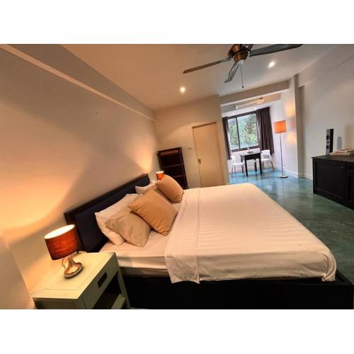 Chic Condo near Patong Beach