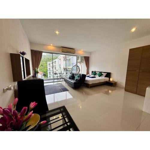 Chic Condominium Karon A718