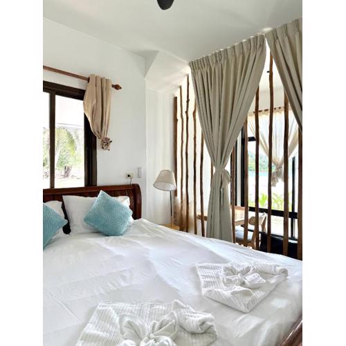 Chic house on the beach