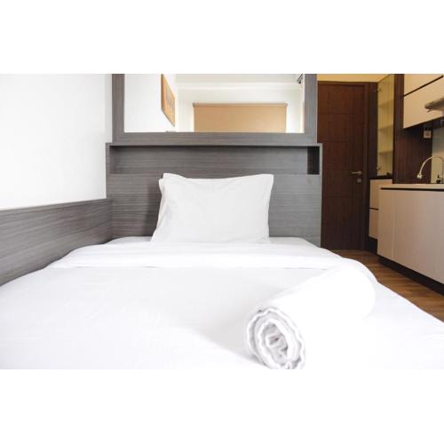 Chic Studio Apartment at Harvard Jatinangor By Travelio