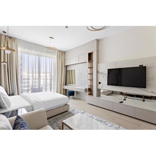 Chic Studio in Arjan with pool game room and gym