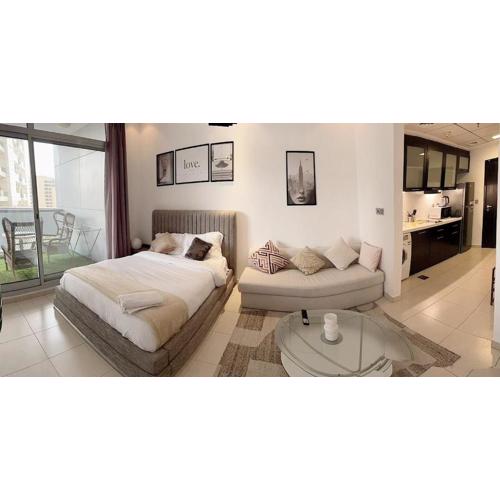 Chic Studio in Dubai Marina
