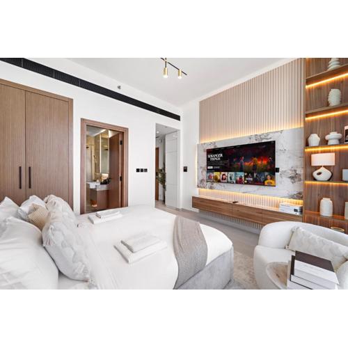 Chic Studio with Balcony and Gym at JVC