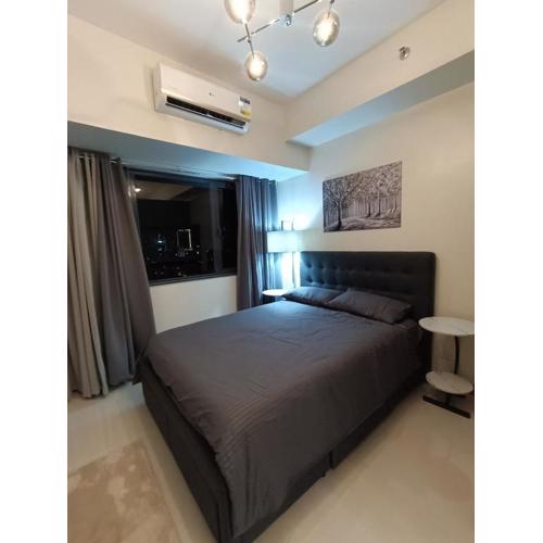 Chino Roces Makati - Free Parking - Red Residences