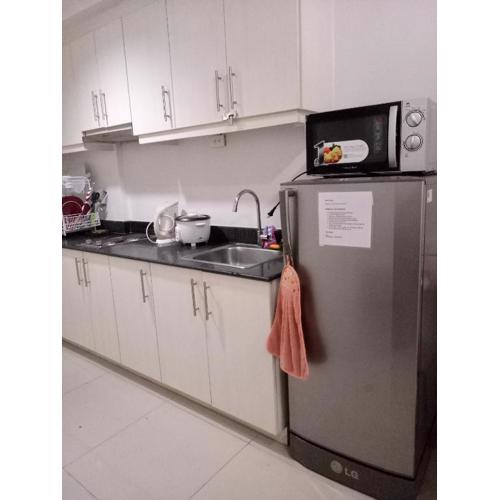 Chin's Place Sea Residences MOA