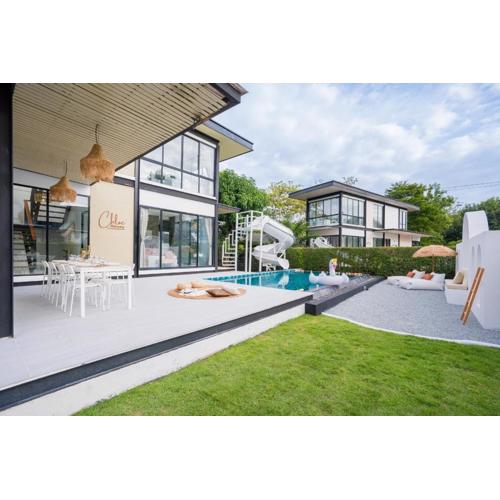 Chloe Pool Villa Jomtien