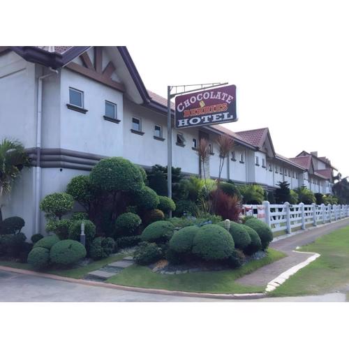 Chocolate and Berries Hotel