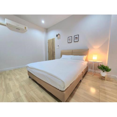 โรมแรมชวนชม Chuanchom Hotel