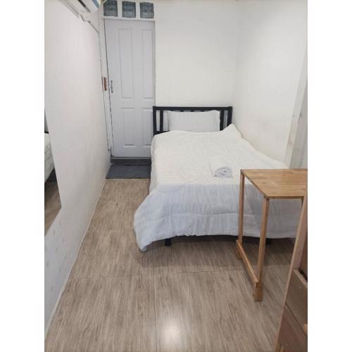 Chubby 9 single room