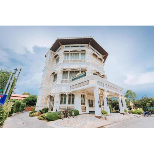 Chuchaiburi Sri Amphawa