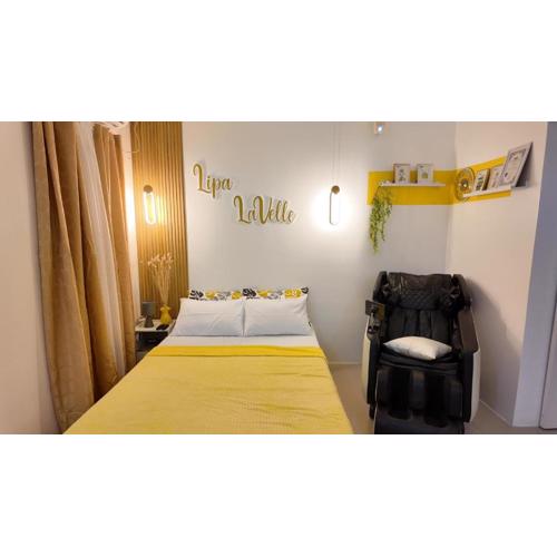 Cinema Unli Massage Chair Foot Soak - LaVelle