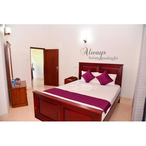 Cinnamon Holiday Inn