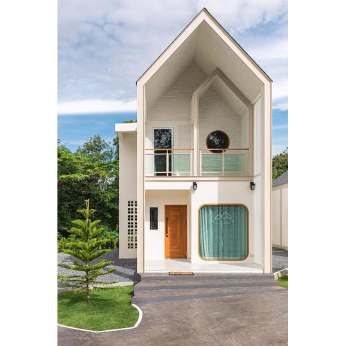 Circle de Montana Khaoyai - เซอร์เคิล ดิ มอนทาน่า เขาใหญ่ (Moon)