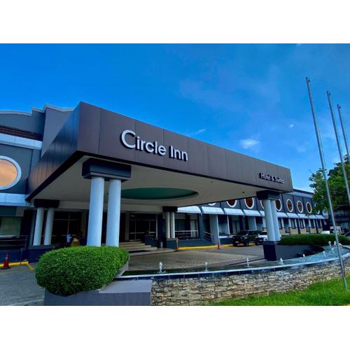 Circle Inn Hotel and Suites Bacolod