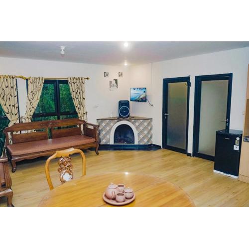 CitrusHill Family Glamping dan Villa Syariah Kebun Lemon