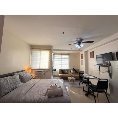 City Center Studio Unit Mountain View