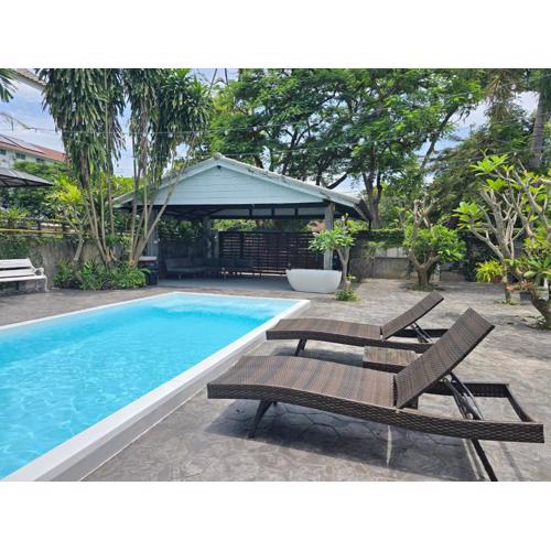 City Life Private Pool Villa