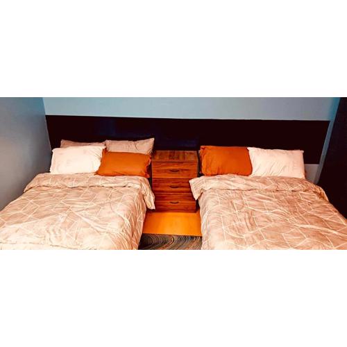 City & Mountain View Condotel Near Ayala