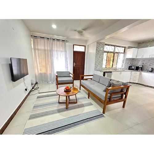 City Private 2 bedrooms apartment