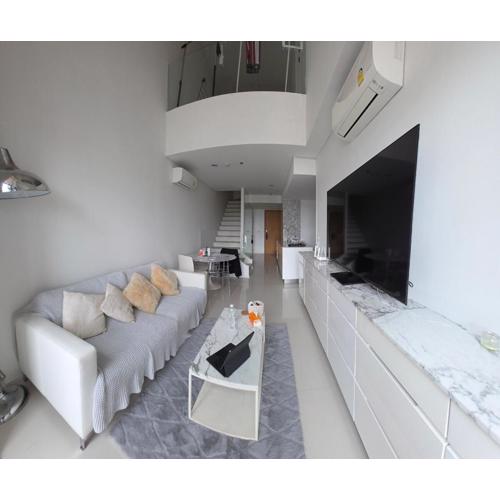 City View Luxury Condo, AirportMRT link 50 meters