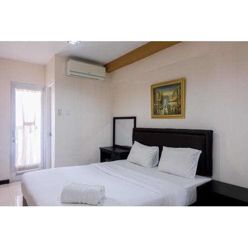 City View Studio at Green Bay Pluit Apartment By Travelio