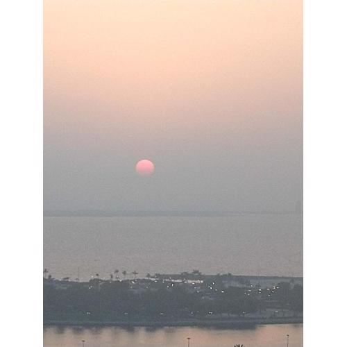 Cityscape Retreat Apartment