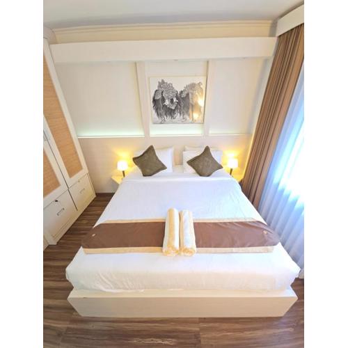 Classic Balinese Stay Jayakarta - 6210 - 5 min walk to Kuta beach AC WiFi !