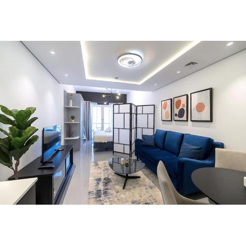 Classy and Bright - Studio - JLT