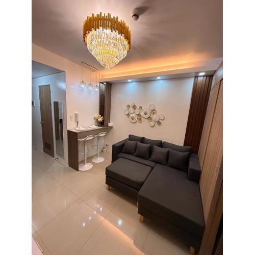 Classy Spacious flat Shore2 Mall of Asia Pasay