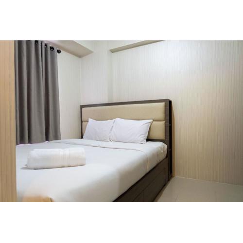 Clean 2BR Bassura City Apartment By Travelio