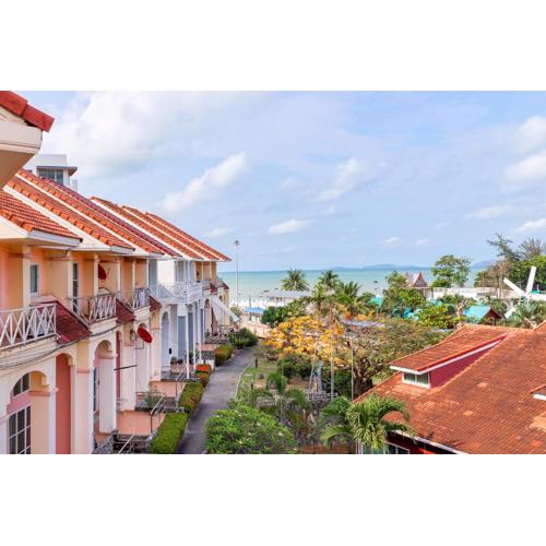 Cliff & Beach Villa Phayun