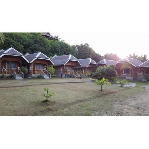 Cliff Side Beach Resort and Cottages