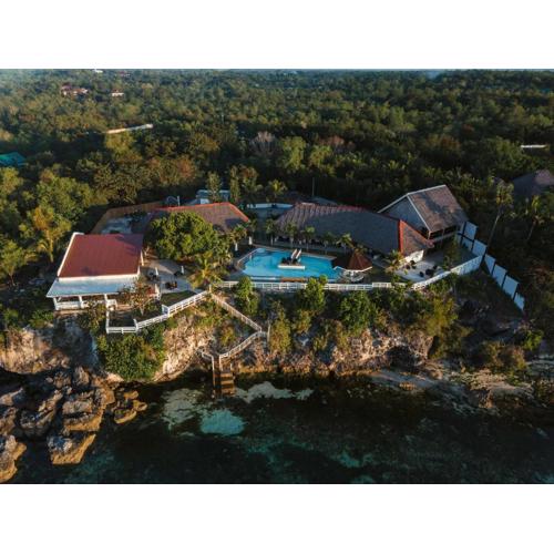 Cliffside Resort